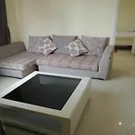 Queen Central Apartment Hotel